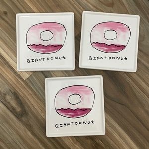 3 CRATE AND BARREL CB 2 GIANT DONUT SQUARE DESSERT SNACK PLATE.